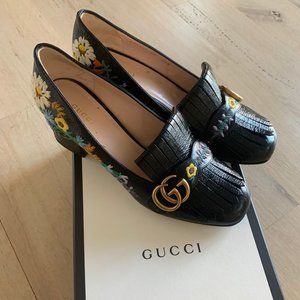 Gucci Marmont Black Floral Embroidered Loafer Pump